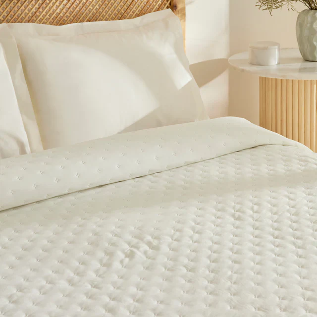 Breezy Beddensprei Ecru 160x240 cm - Image 3
