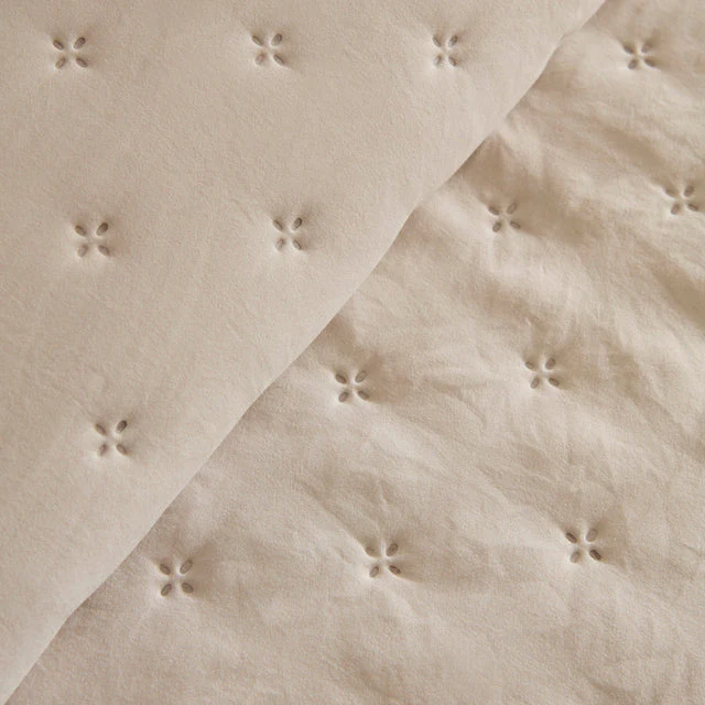 Breezy Sprei Beige 230x240 cm - Image 6