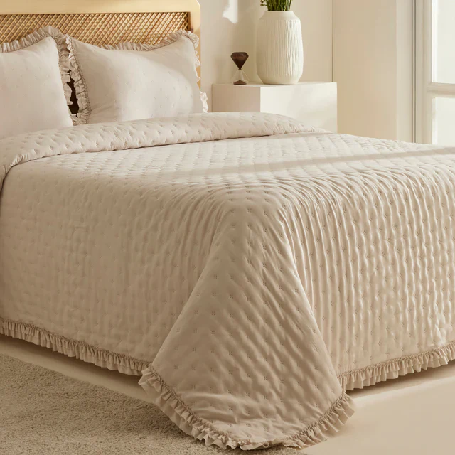Fiona Sprei Set Beige 230x240 cm + 2 Stuks (50x70 cm) - Image 3