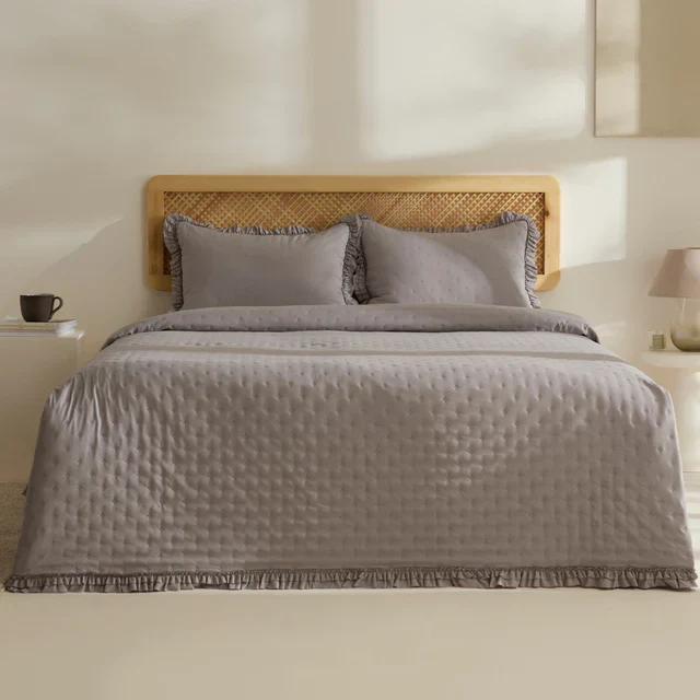 Fiona Sprei Set Grijs 230x240 cm + 2 (50x70 cm)