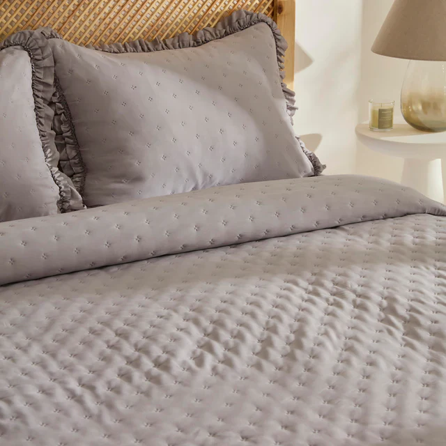 Fiona Sprei Set Grijs 230x240 cm + 2 (50x70 cm) - Image 5