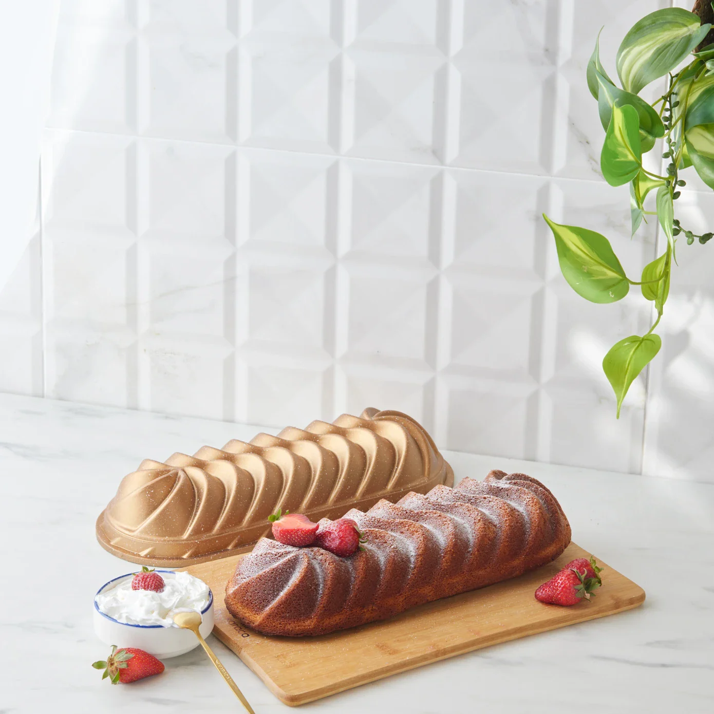 Karaca Cake Pro Vera Gegoten Taartvorm Goud 35 cm - Image 2