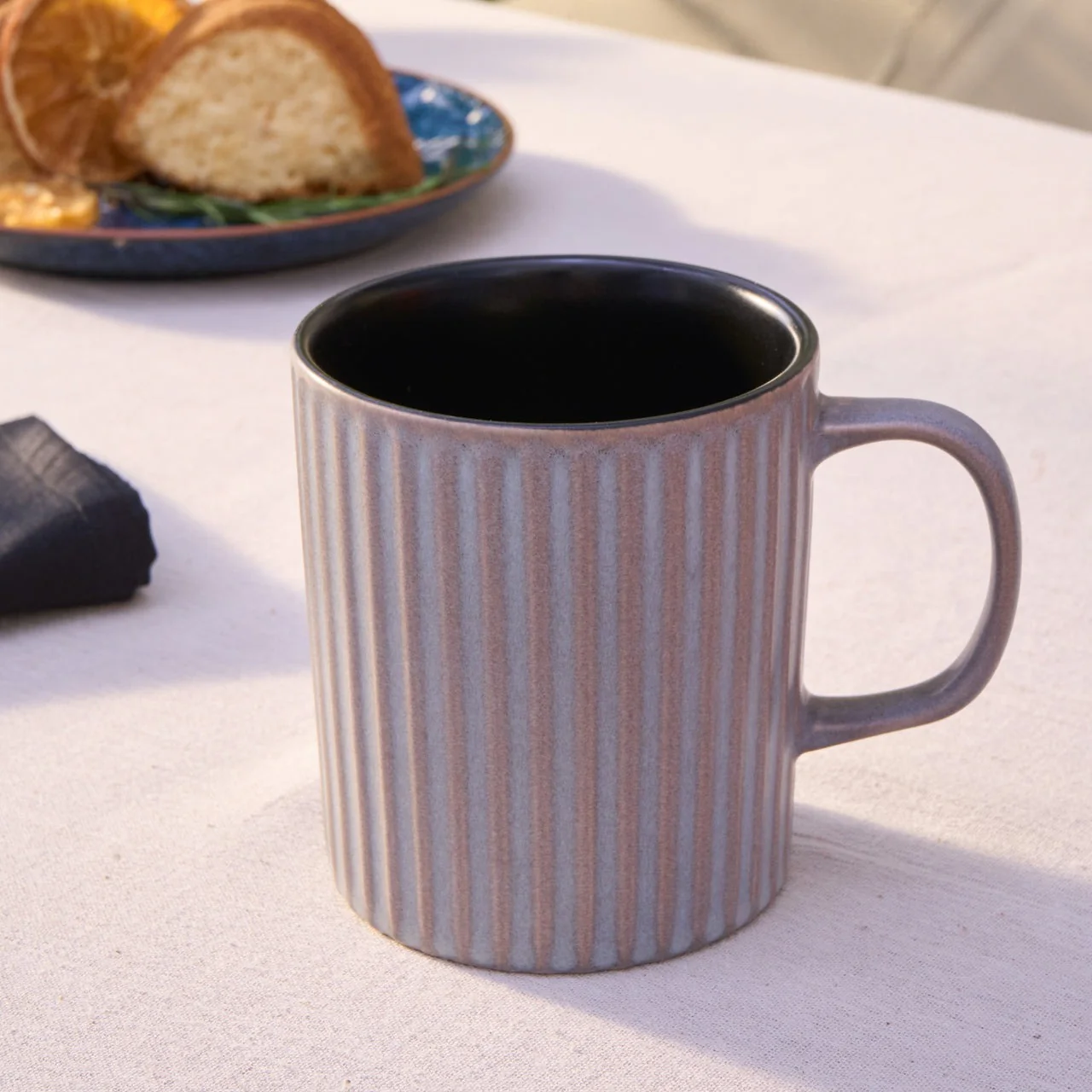 Karaca Cervantes Stoneware Beker, 380 ml, Grijs