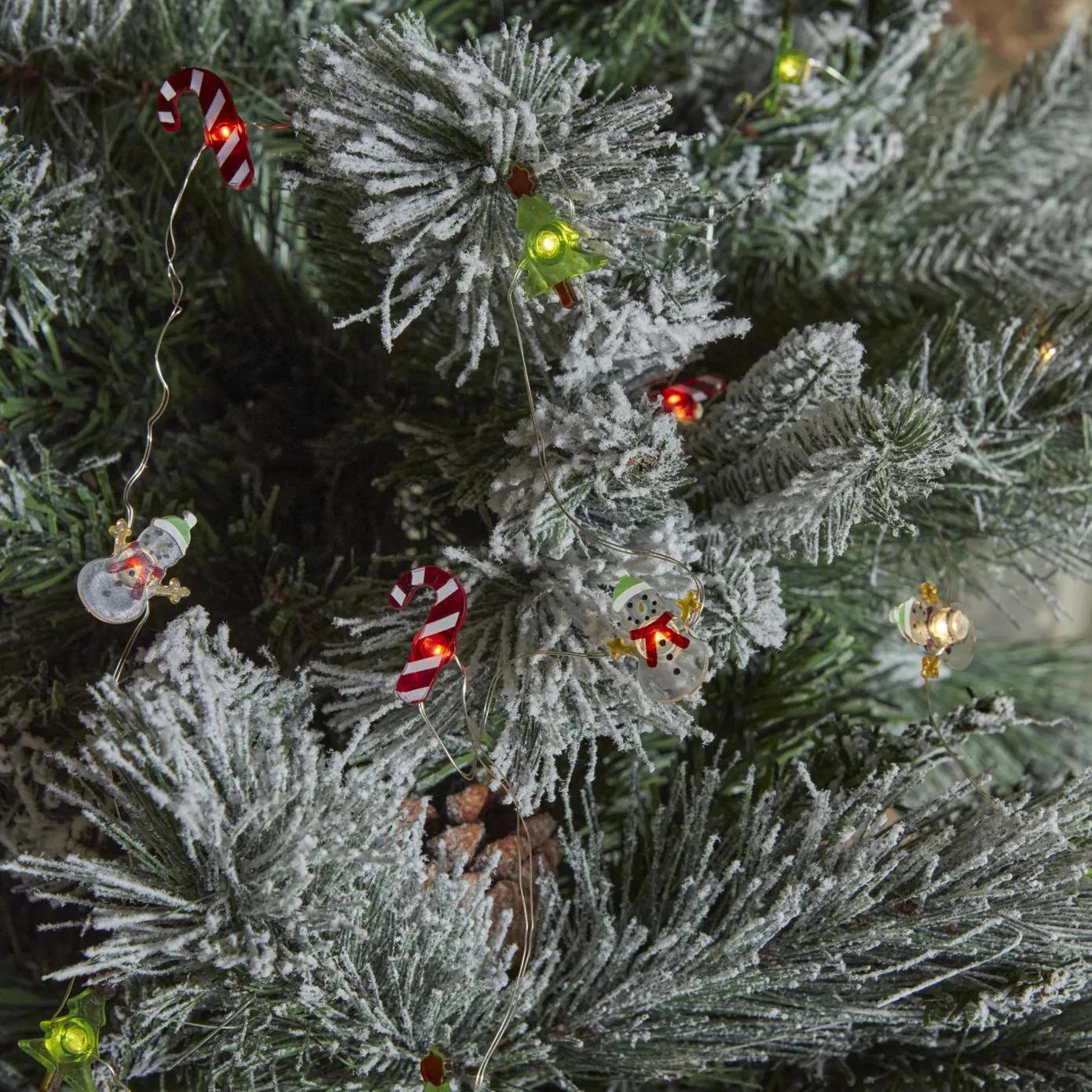 Karaca Christmas Led Licht Figuur, 10x10x45cm - Image 3