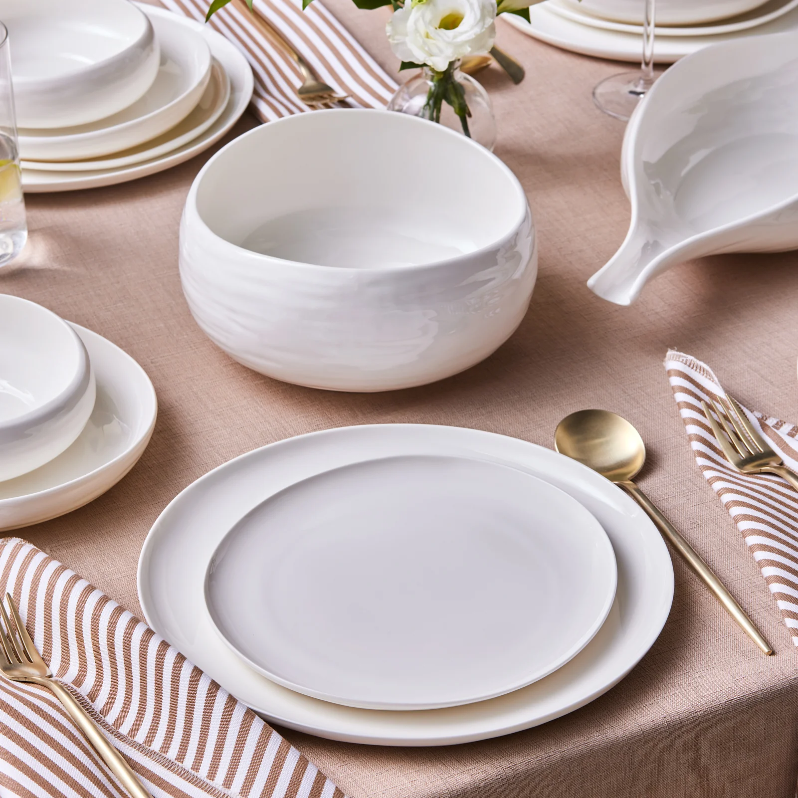 Karaca Earth Collection Clay 55-delige Serviesset voor 12 Personen - Image 6
