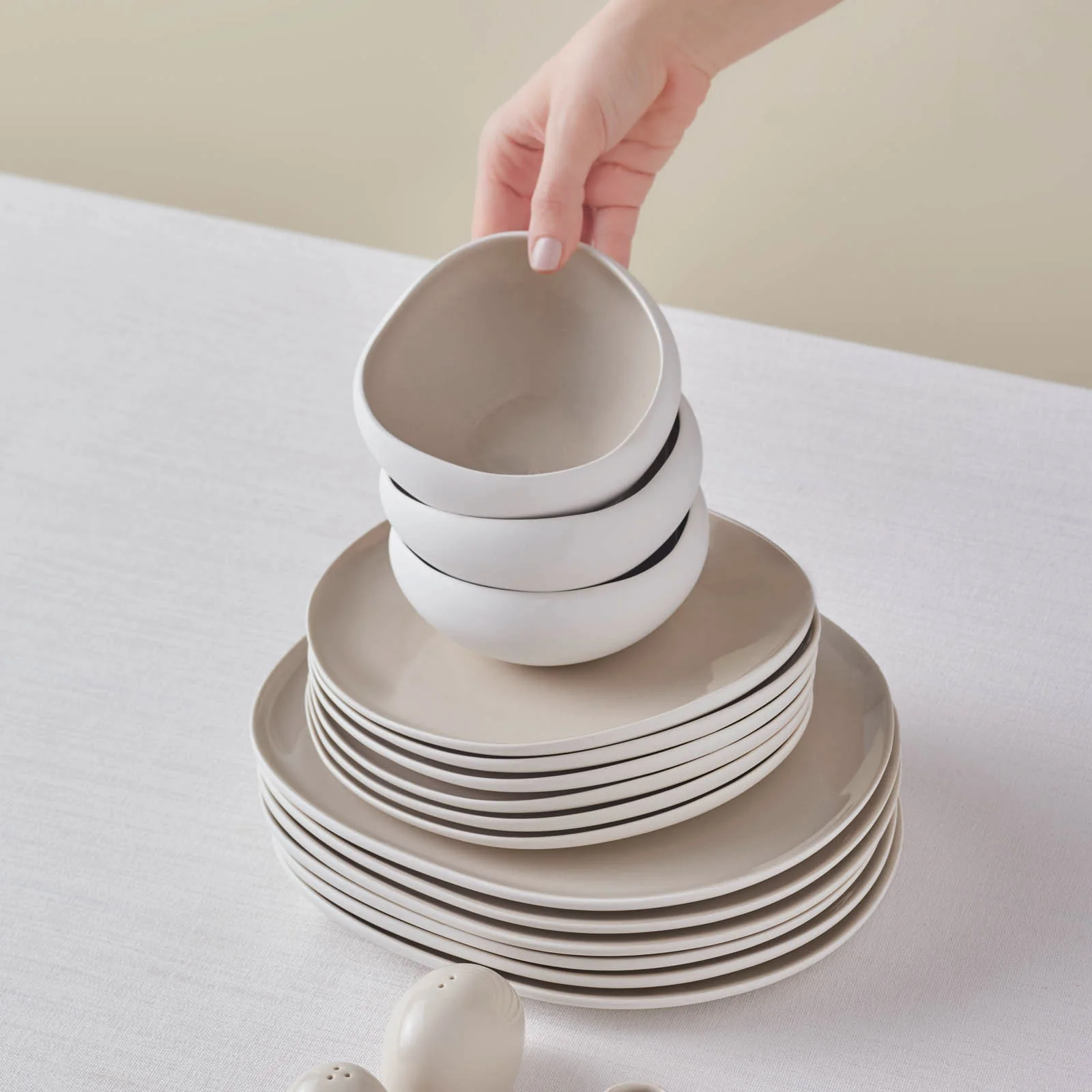 Karaca Earth Collection Cupid 59-delige Servies Set voor 12 Personen - Image 12