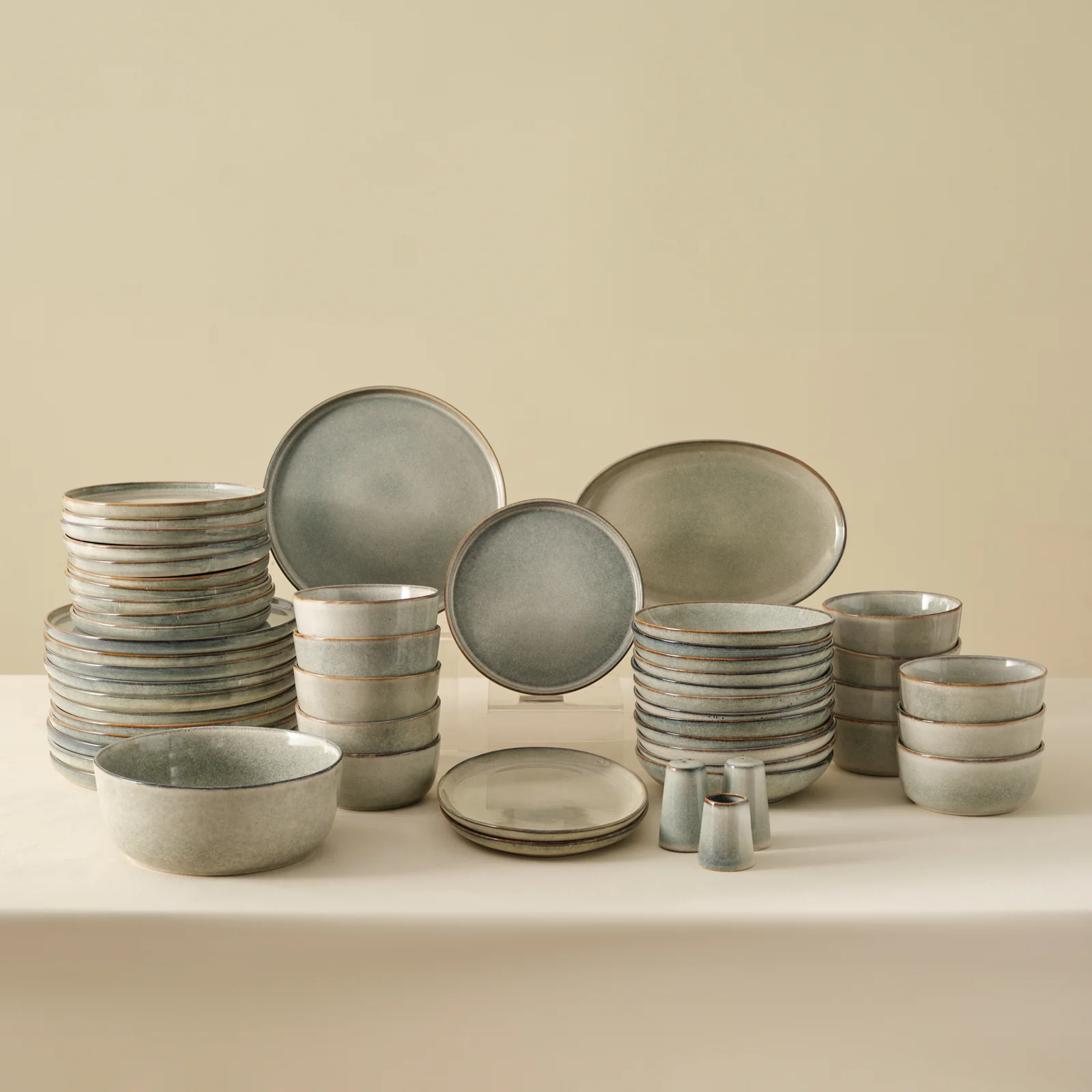 Karaca Earth Collection Skal 55-delige Eetserviesset voor 12 Personen