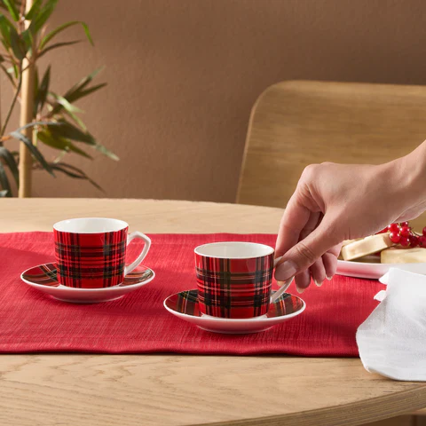 Karaca Ekose V2 4-Delig Bone China Espresso Turks Koffiekopjesset Voor 2 Personen, 80 Ml, Rood - Image 2