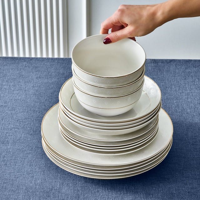 Karaca Elegance Bone Mandarin 53-delig tafelservice voor 12 personen Goud - Image 10