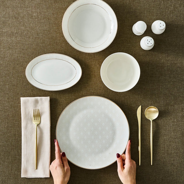 Karaca Elegance Bone Mandarin 53-delig tafelservice voor 12 personen Goud - Image 3