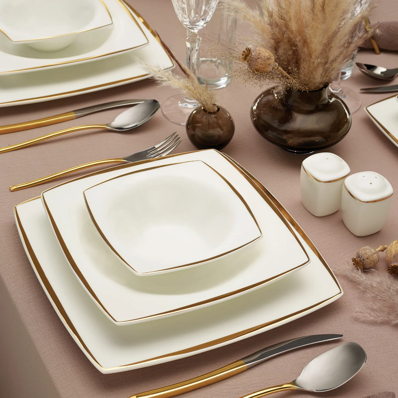 Karaca Fine Pearl Achat Gold - 62-delige serviesset van parels voor 12 personen - Image 3