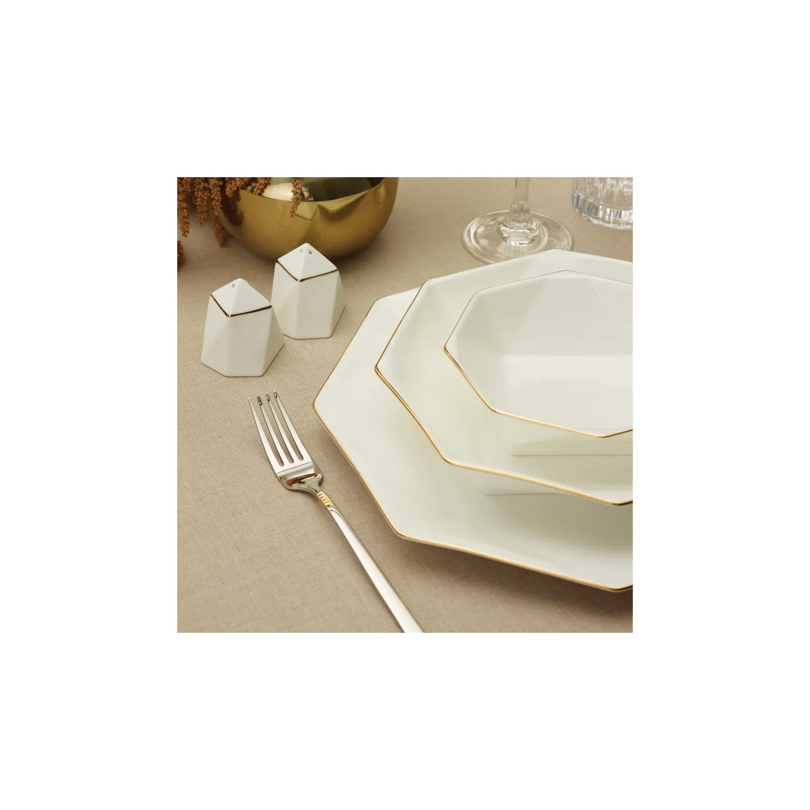 Karaca Fine Pearl Quartz Gold 62-delig tafelservies voor 12 personen - Image 21