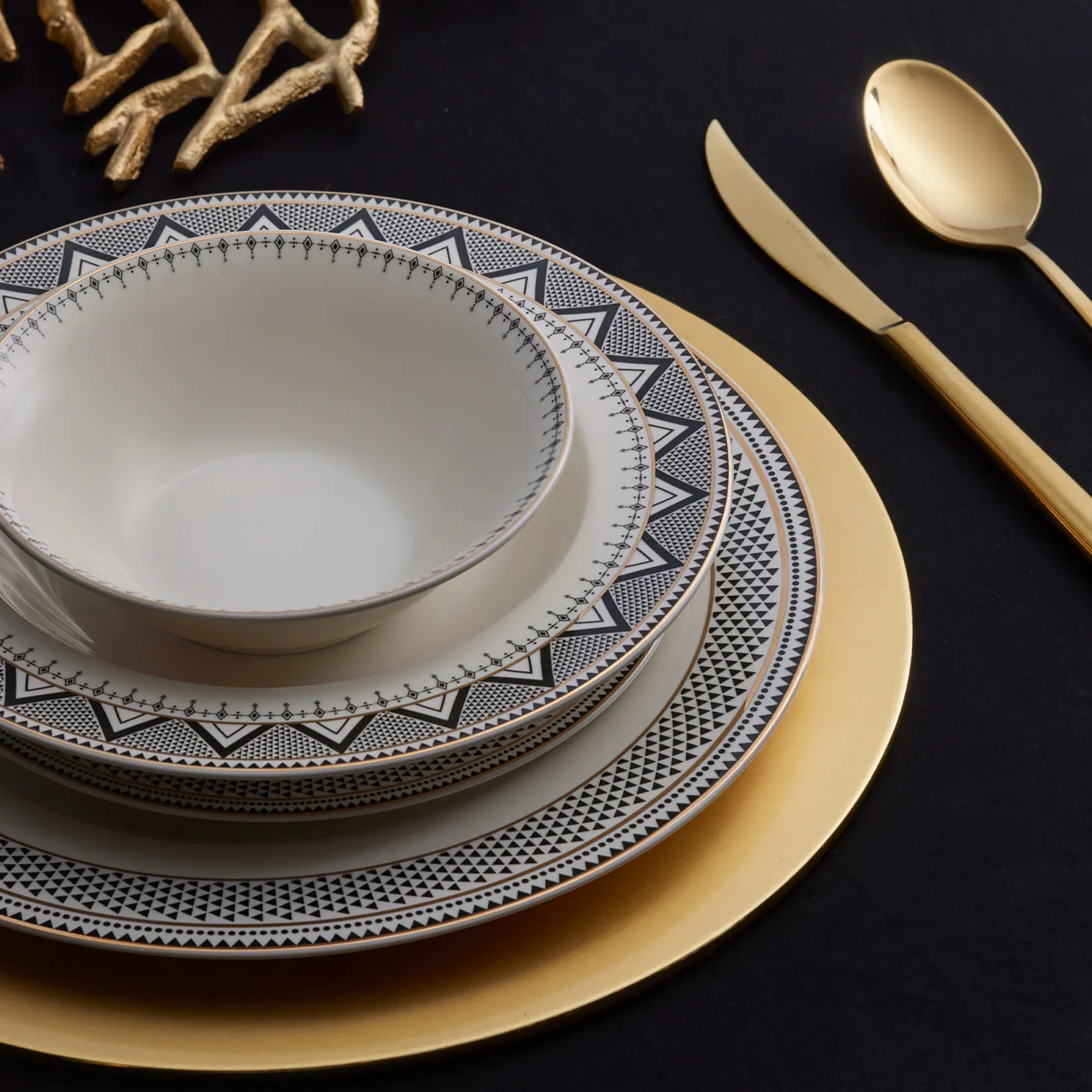 Karaca Globe 24-Delig Servies voor 6 Personen - Image 3