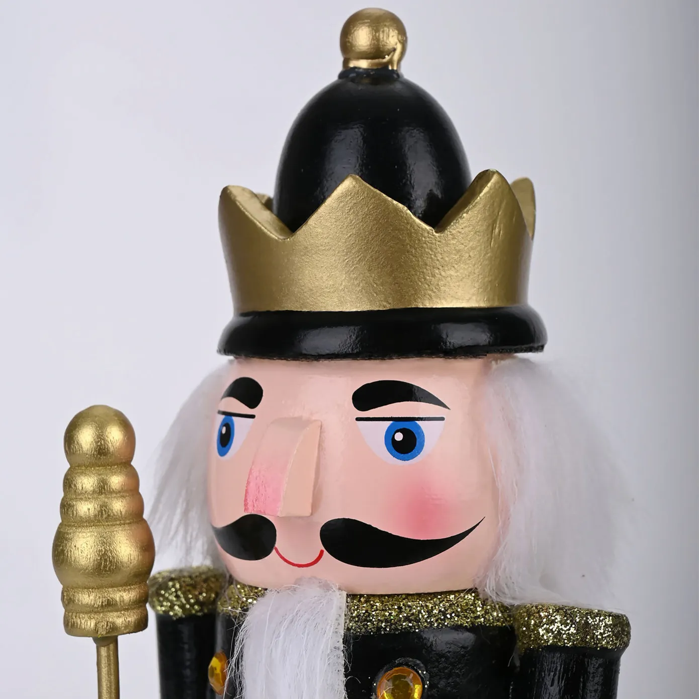 Karaca Home Christmas Notenkraker Met Gouden Hoed, 25 cm - Image 4