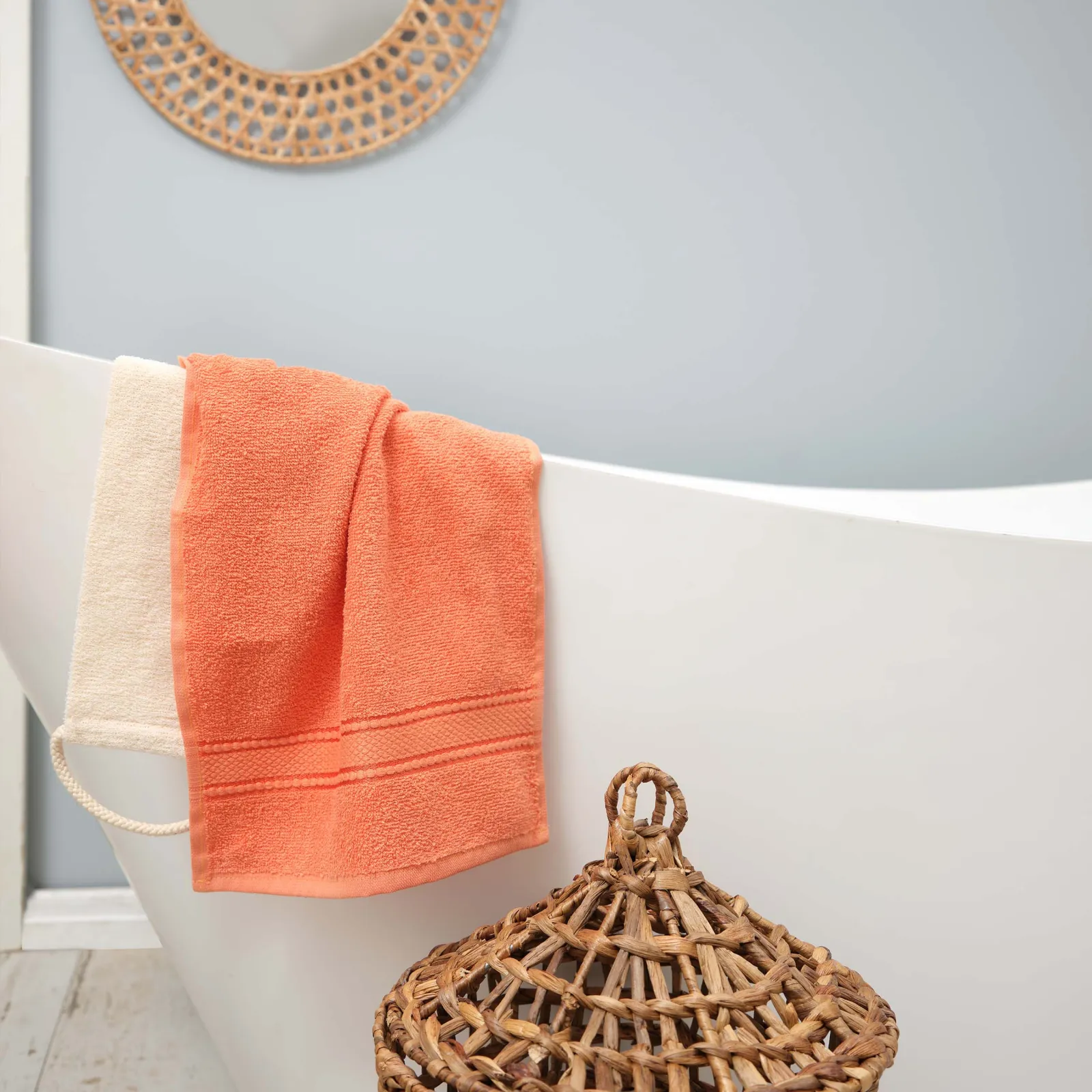 Karaca Home Daily Soft Licht Zalm 100% Katoenen Handdoek 30x50 cm
