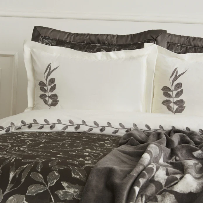 Karaca Home Gardenia 8-delige Bruidssset Antraciet - Image 3
