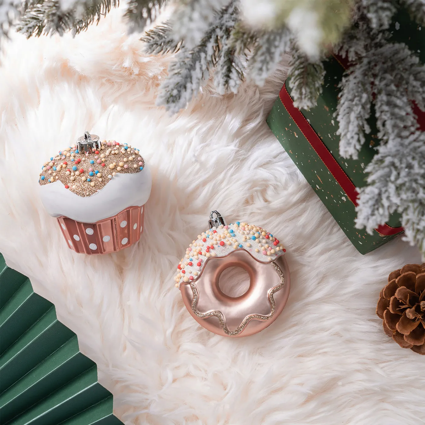 Karaca Home Nieuwjaar Donut Cupcake 2-Delige Boom Ornamentenset - Image 5