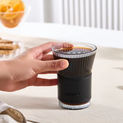 Karaca Leather Cool Touch Latte Glas 210 ML Zwart - Image 6