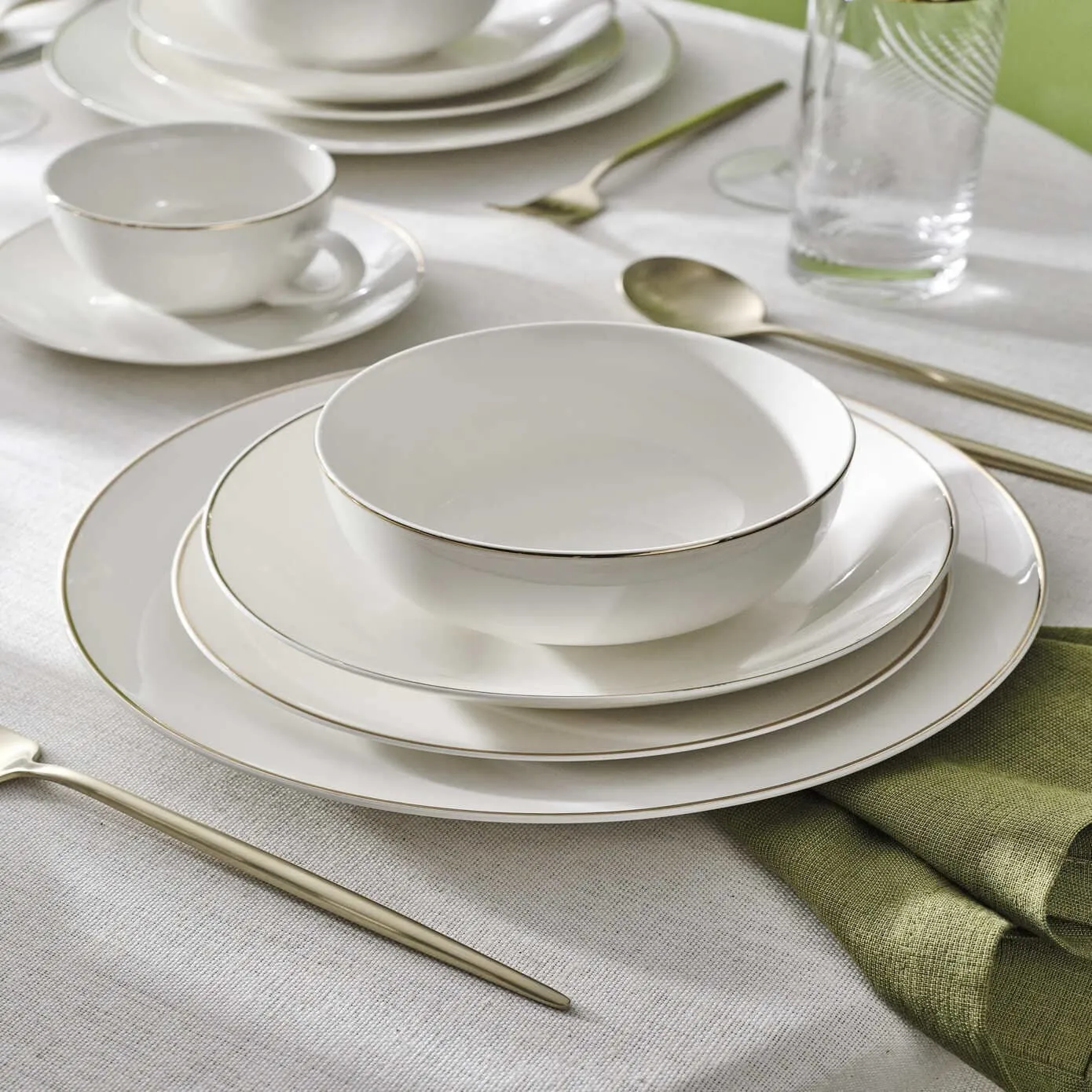 Karaca Marcelo gouden Servies en Ontbijtset, 88-delig - Image 7