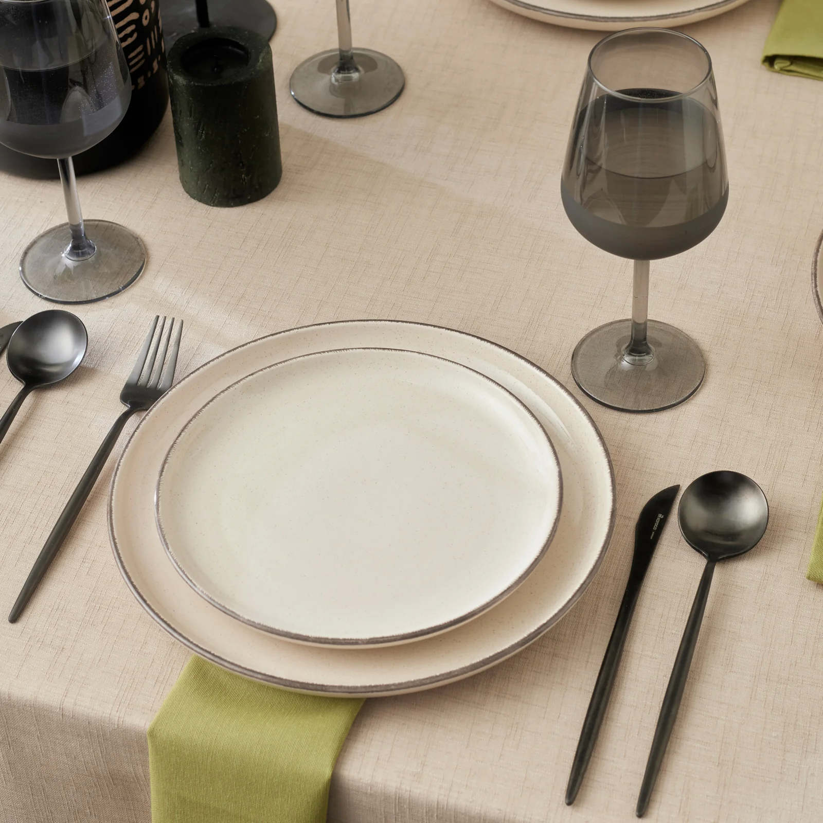 Karaca Monica 24-delig Servies voor 6 Personen, Beige - Image 3