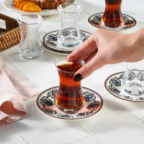 Karaca Nakkas 12-delige Turkse Theeset van Bone China voor 6 Personen, 130 ml, Rood - Image 4