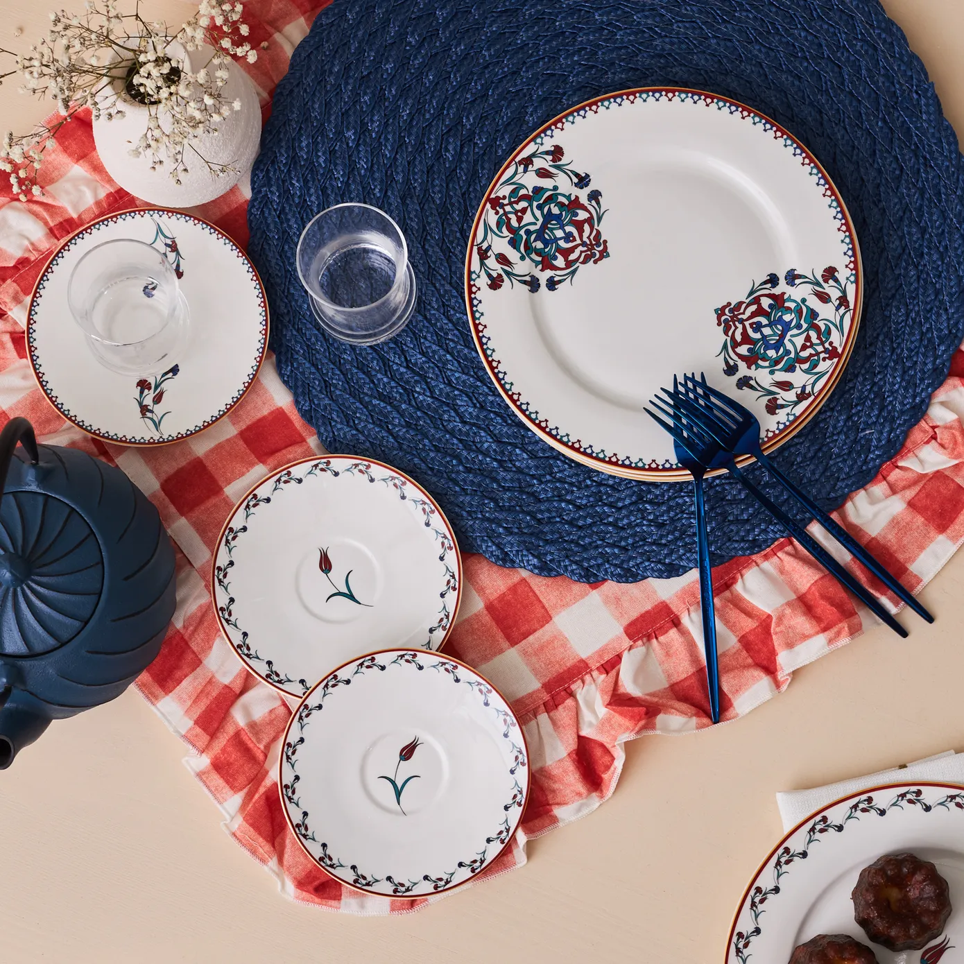 Karaca Nakkaş Dessert Set voor 6 Personen,18 Delig - Image 5