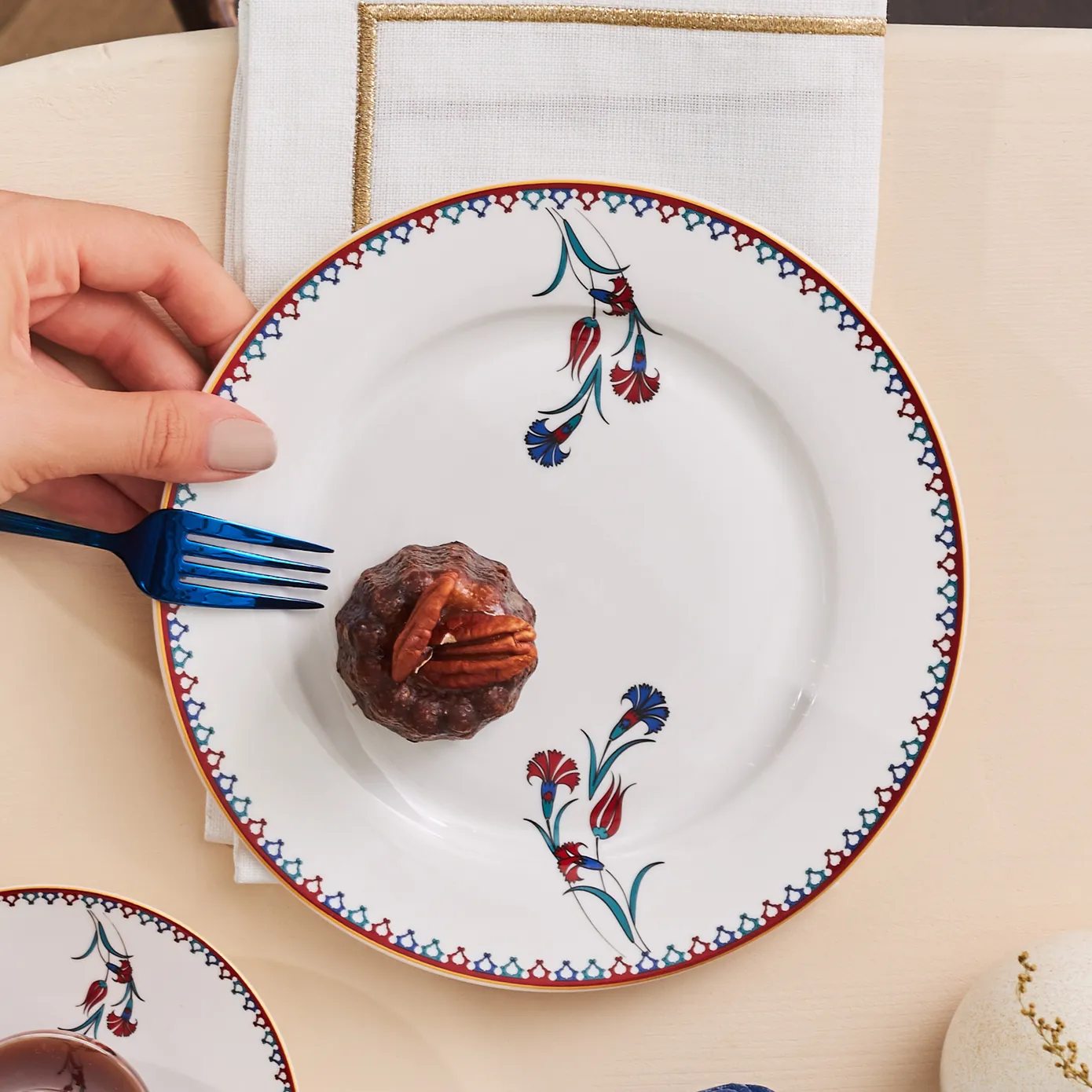 Karaca Nakkaş Dessert Set voor 6 Personen,18 Delig - Image 8