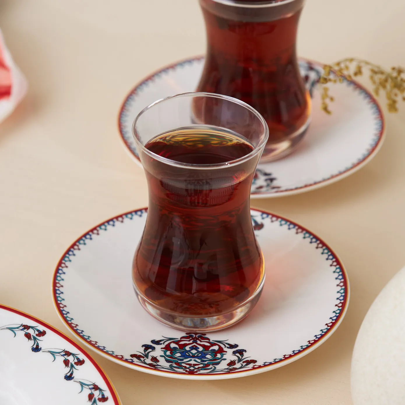 Karaca Nakkaş porseleinen servies voor 6 personen, 24-delig - Image 10