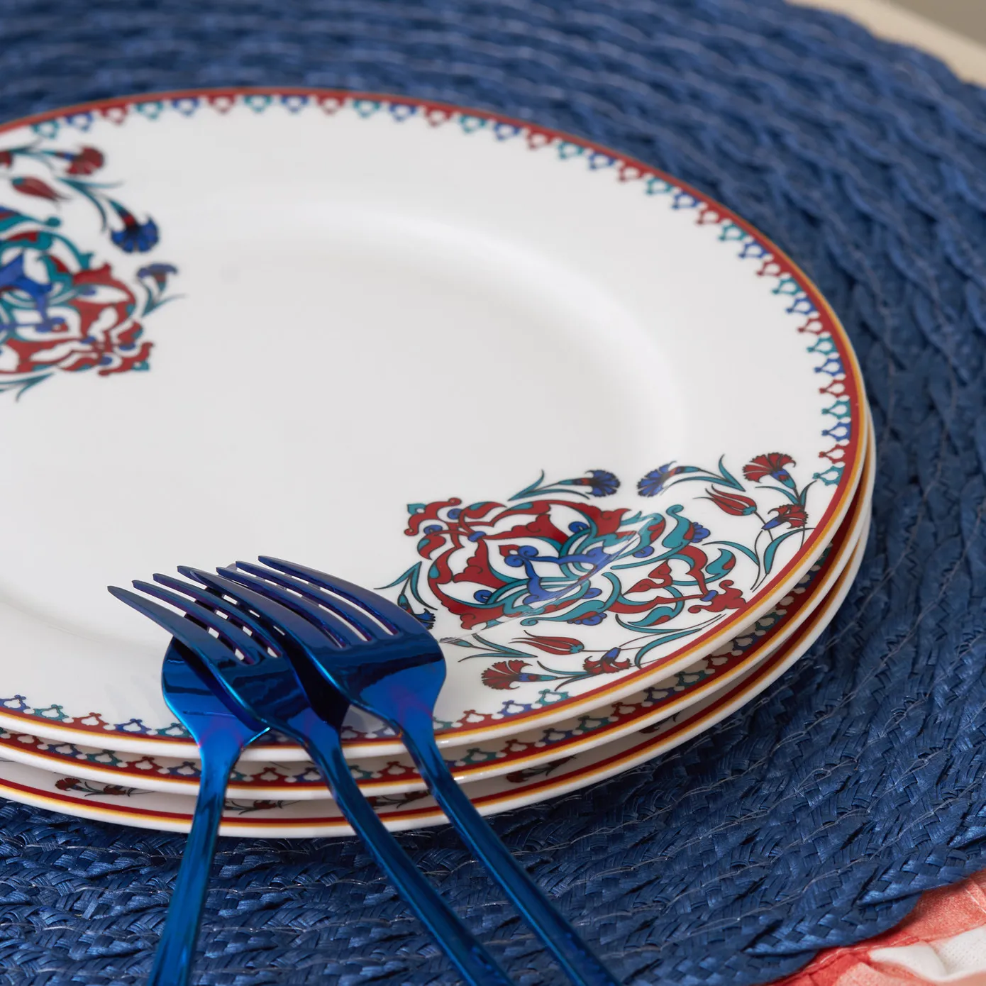 Karaca Nakkaş porseleinen servies voor 6 personen, 24-delig - Image 9