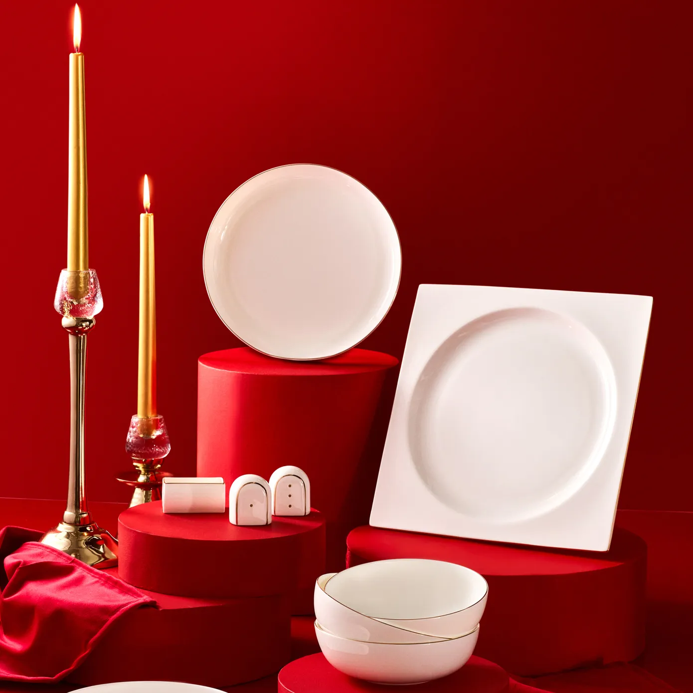 Karaca Red Carpet Collection Fine Pearl Extra Nish 12 Persoons Servies, 62-Delig, Platinum - Image 2
