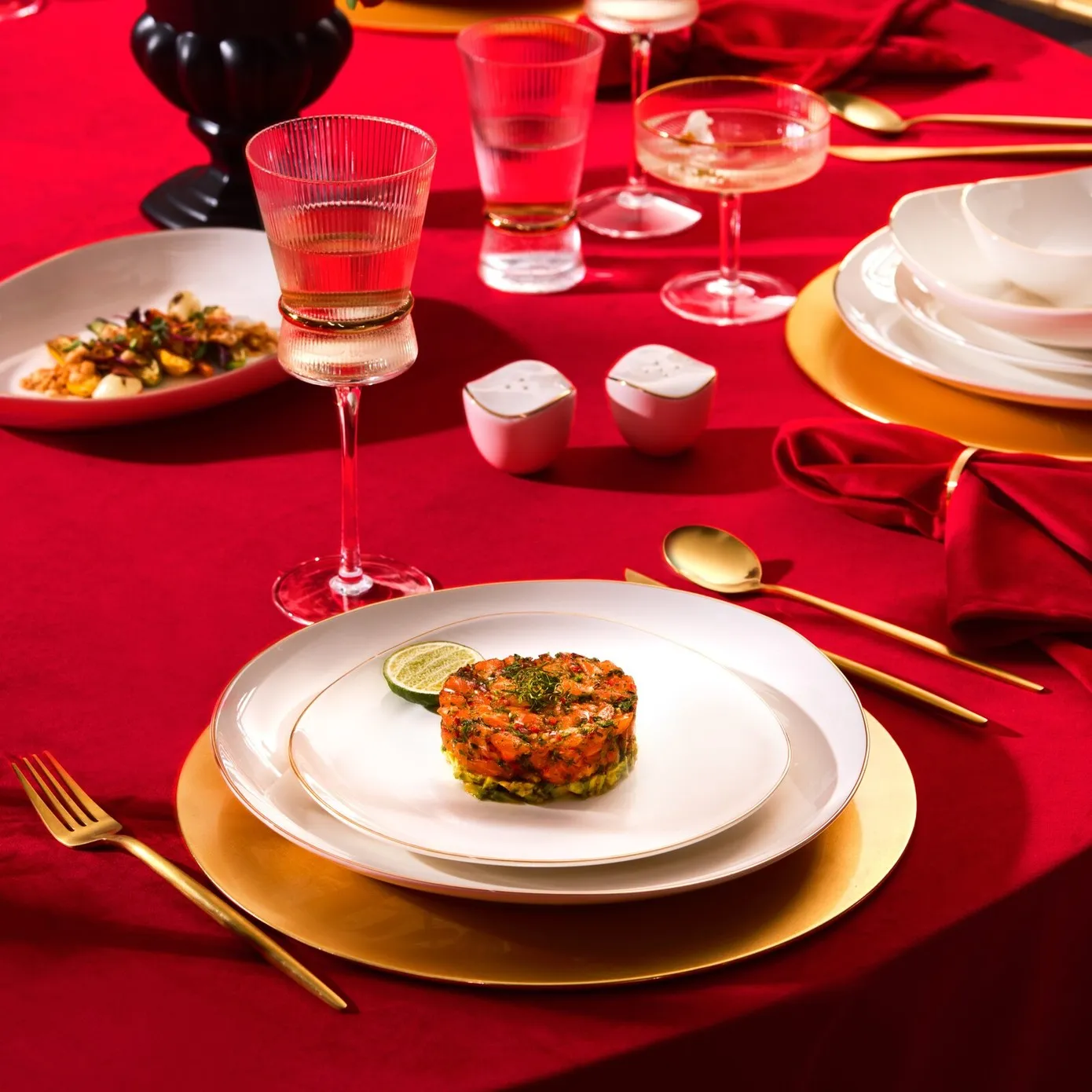 Karaca Red Carpet Collection Middle Streamline 56-delige serviesset voor 12 personen - Image 3