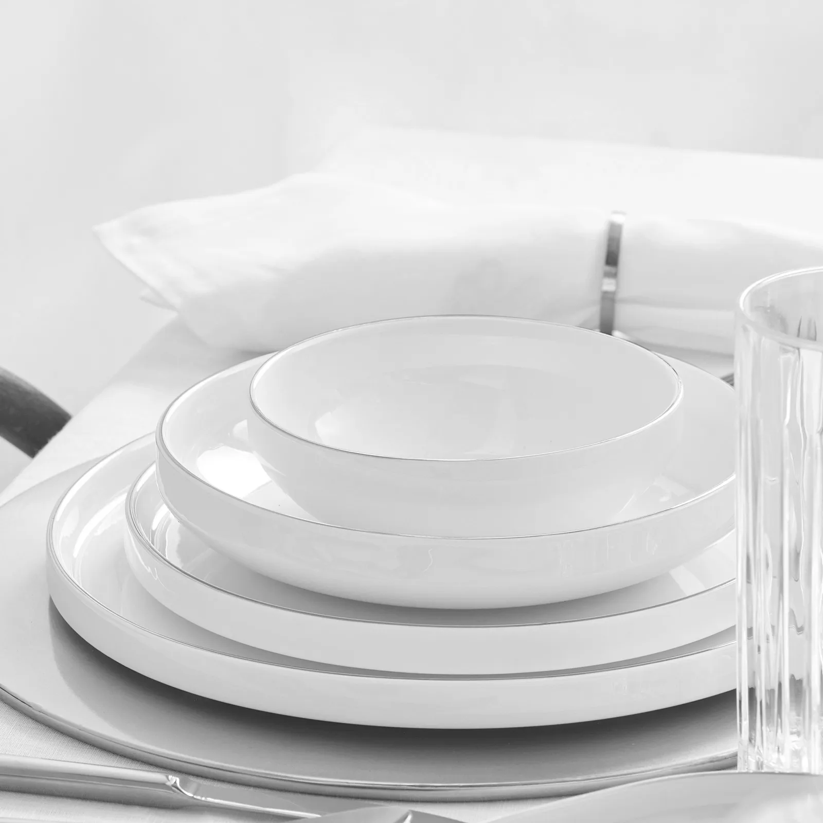 Karaca Red Carpet Collection Streamline New Saturn Platinum 59-delig New Generation Bone Servies voor 12 personen - Image 5