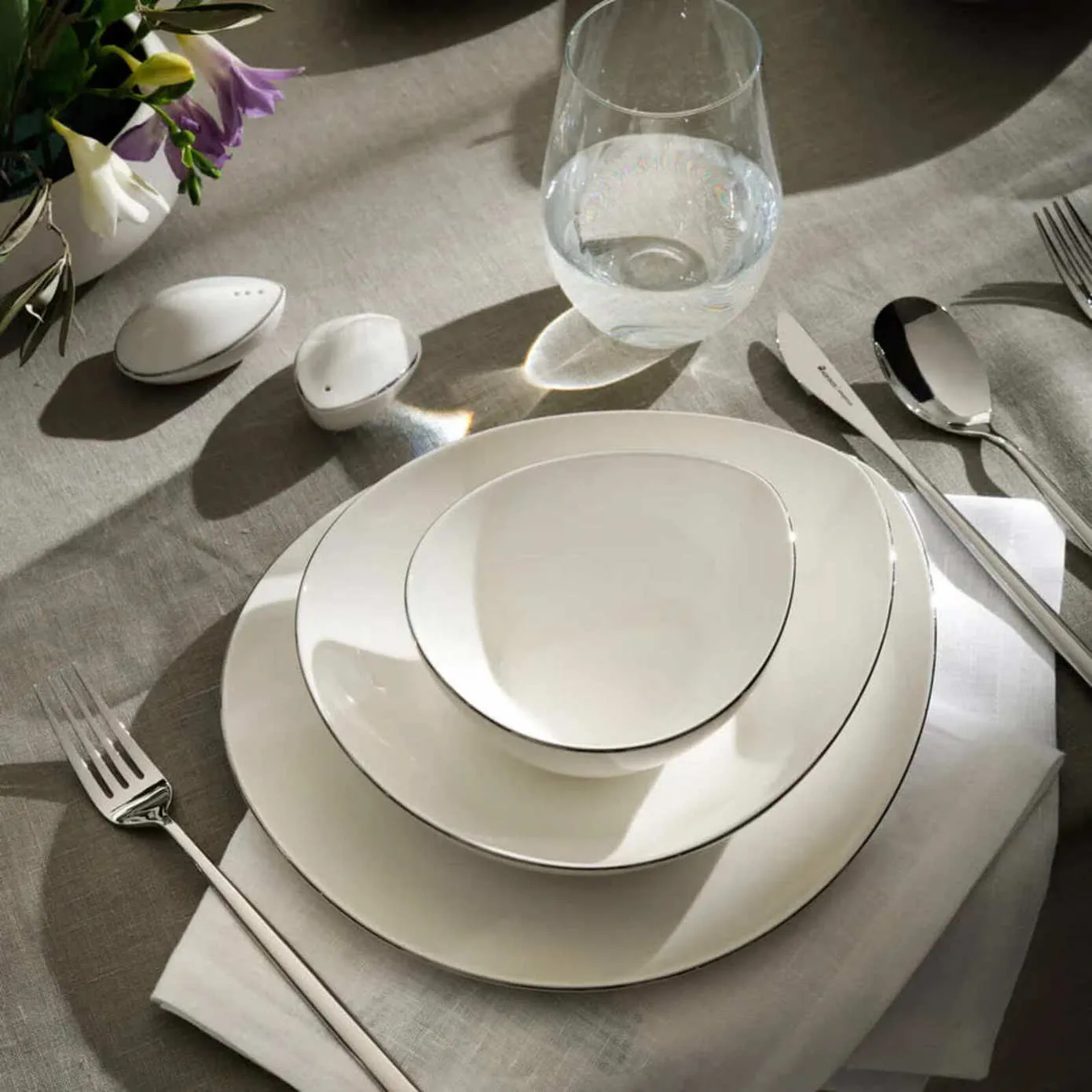Karaca Red Carpet Collection Streamline Saki Platinum 59-delige serviesset voor 12 personen - Image 5