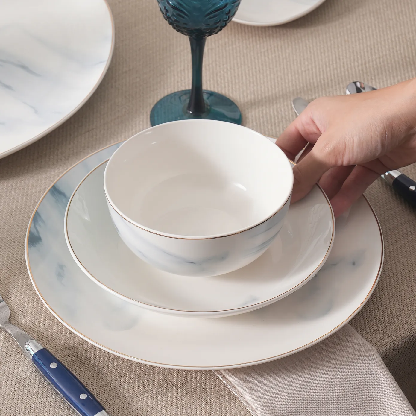 Karaca Ria New 12 Persoons Dinerset, 39 Delig, Grijs - Image 4