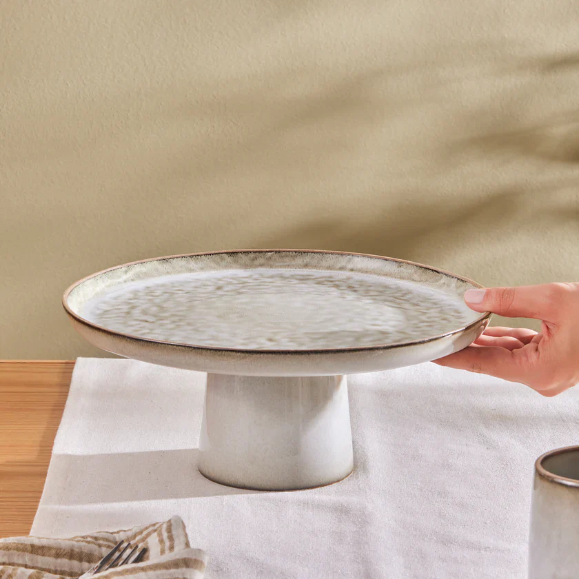 Karaca Rixton Taartplateau met Voet 30,5 cm, Beige - Image 4