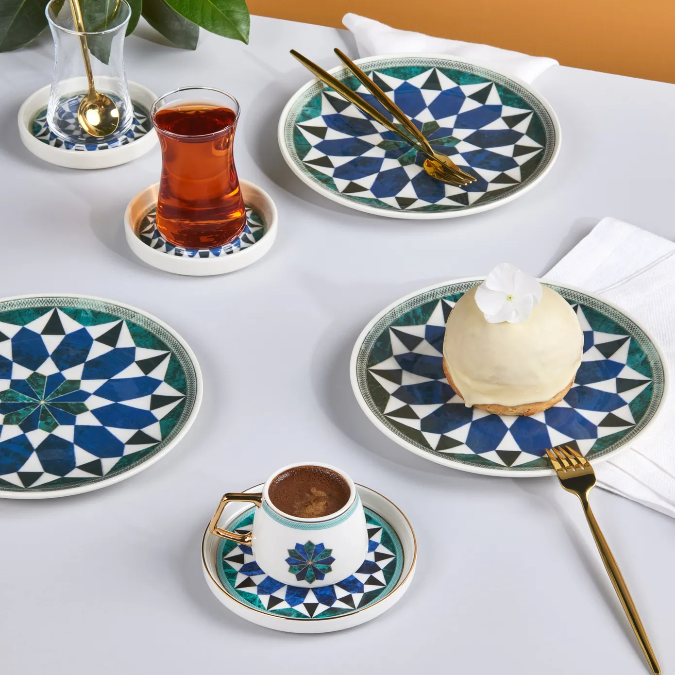 Karaca Romeinse theeset, 12-delig, keramisch - Image 2