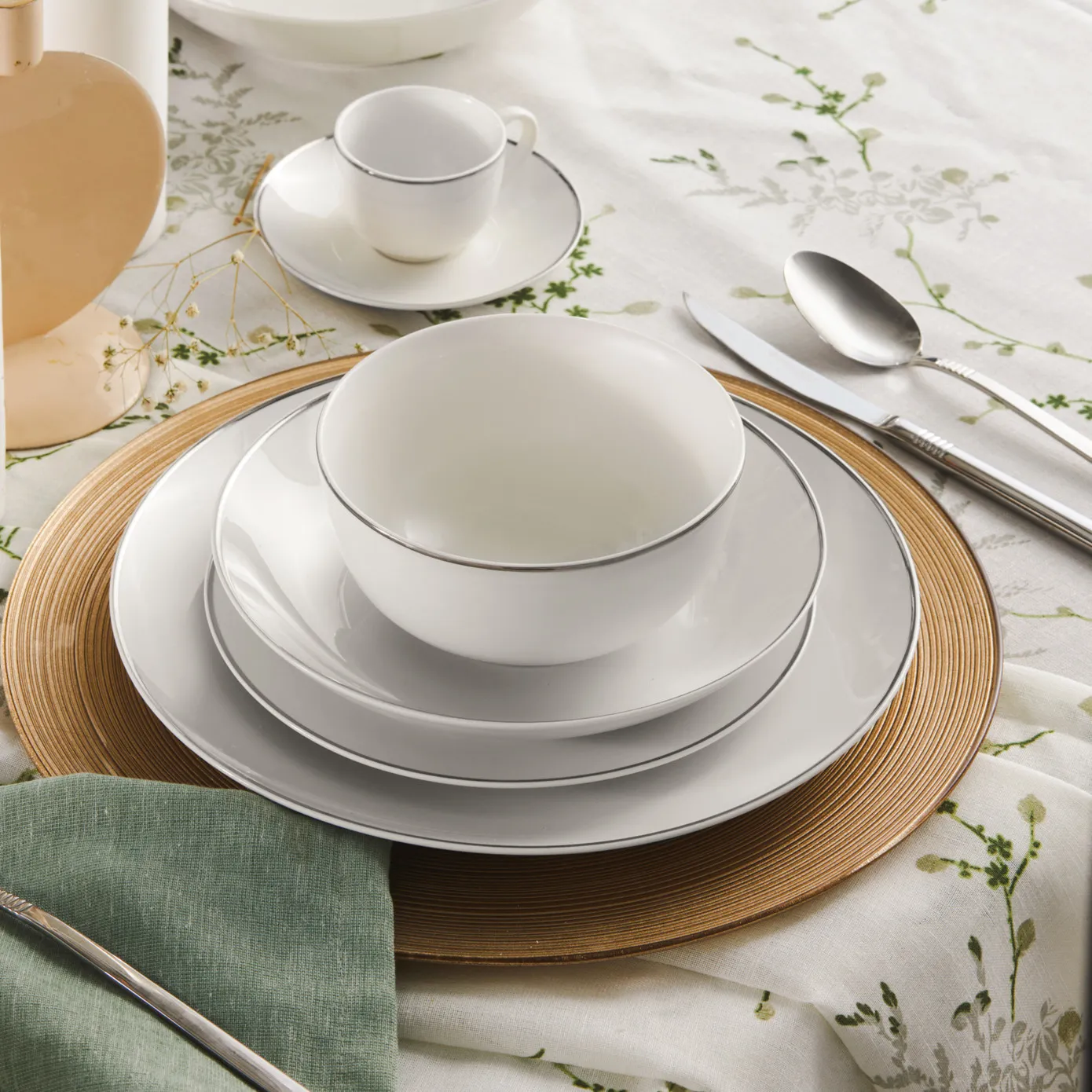 Karaca Rowan voor 12-persoons New Generation Bone servies, 69-delig, Platina - Image 2