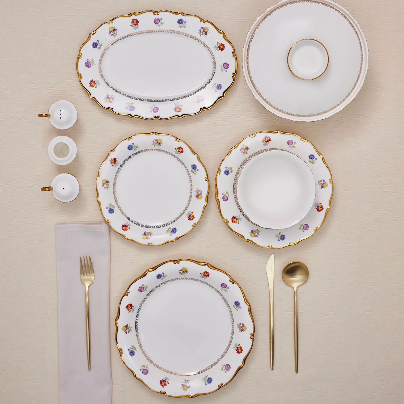 Karaca Royal Bone Diana 55-delig tafelservice voor 12 personen Goud - Image 2