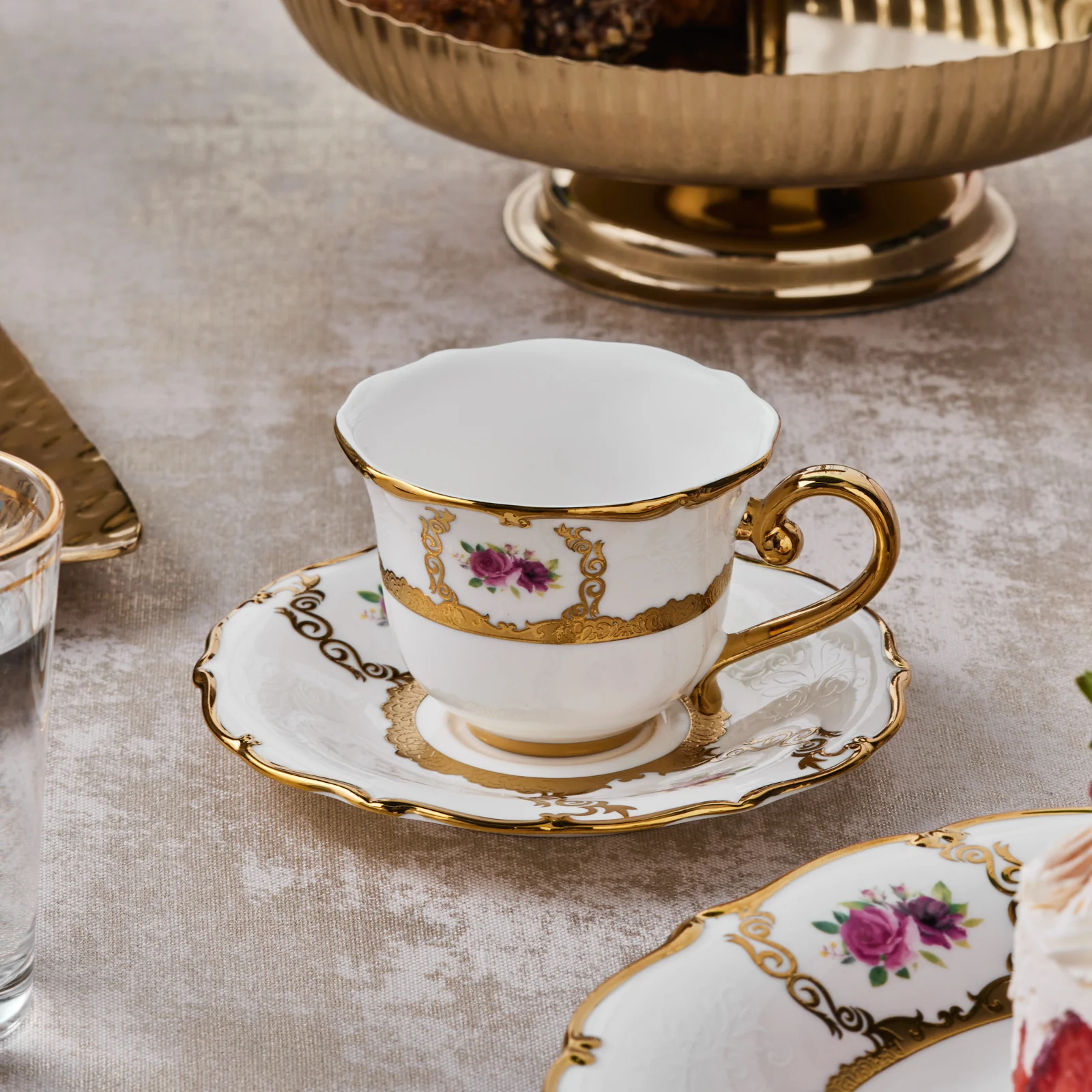 Karaca Royal Bone Elizabeth Koffiekopjesset voor 6 Personen, 90 ml - Image 5