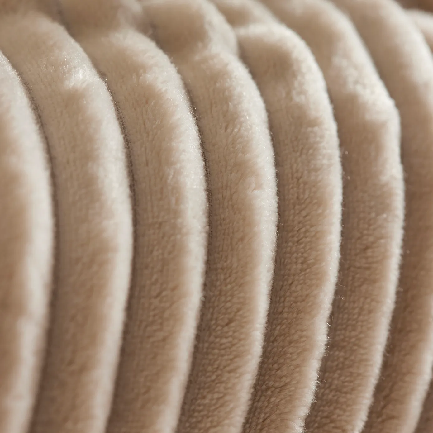 Karaca Ruby Stripe Wellsoft Dubbel Deken, Ecru - Image 4