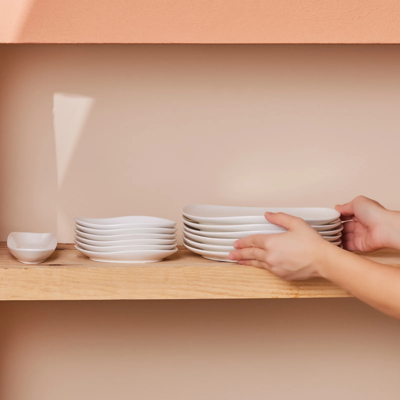 Karaca Stream Bone Middle 34-Delige Ontbijtset voor 6 Personen – Wit - Image 14