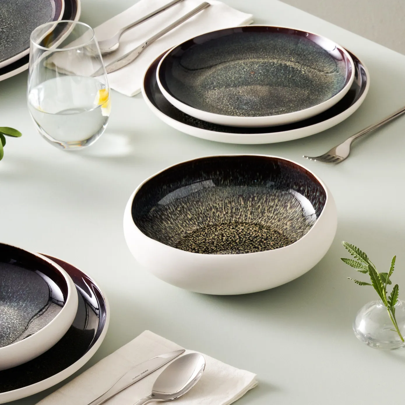 Karaca Streamline Galactic Reactive, 59-delig servies voor 12 personen - Image 3