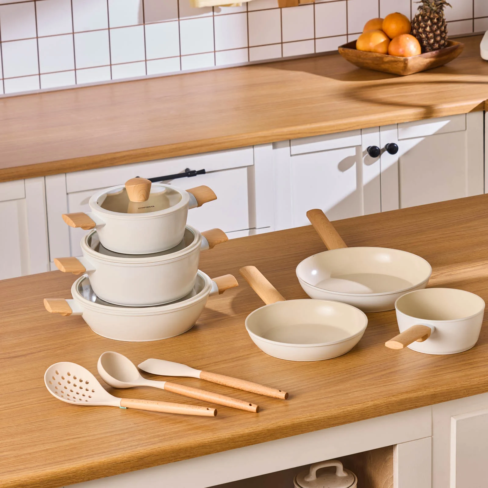 Karaca Swiss Crystal Almond Cream 12-delige Pannenset - Image 5