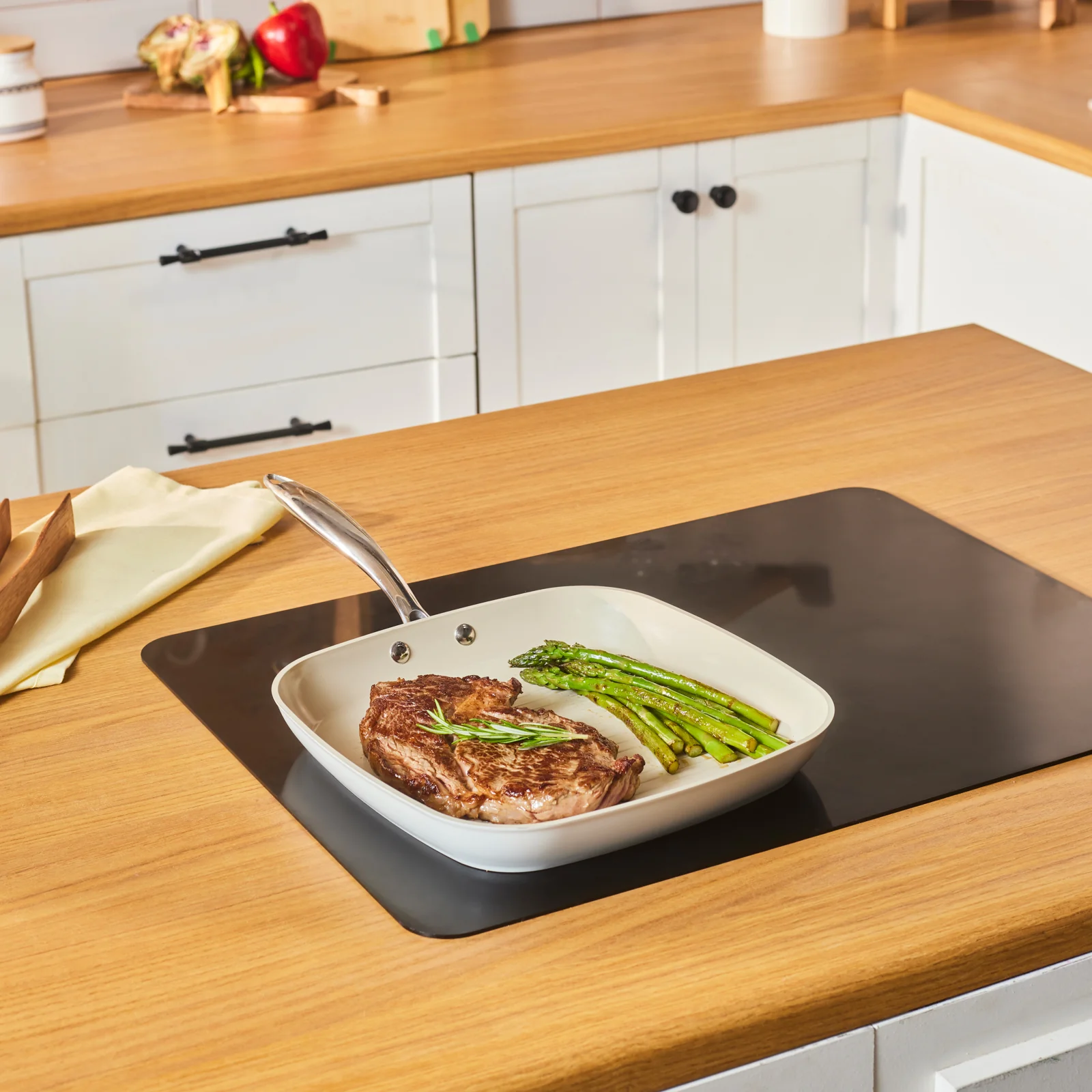 Karaca Swiss Crystal Almond Cream, Grillpan, 28cm - Image 2