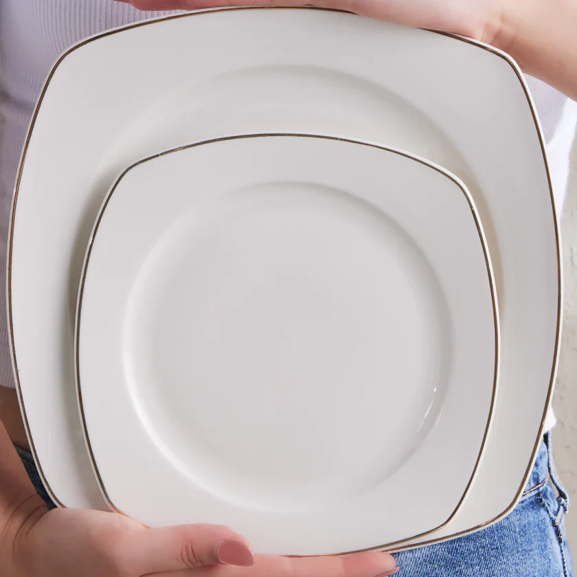 Karaca Timeless 59-delige Porseleinen Halve Vierkante Dinerset voor 12 Personen, Goud - Image 17